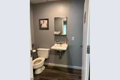 552 Westfield Ave, Westfield, NJ 07090 - Photo 7