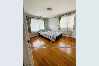 75 S Ashby Ave, Livingston, NJ 07039 - Photo 17