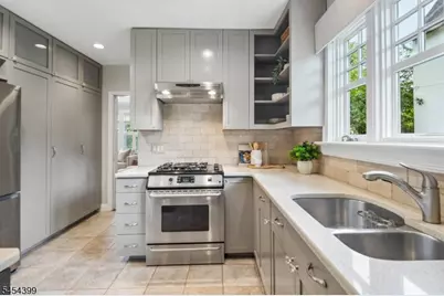 24 Beekman Ter, Summit, NJ 07901 - Photo 25
