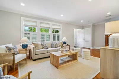 24 Beekman Ter, Summit, NJ 07901 - Photo 9