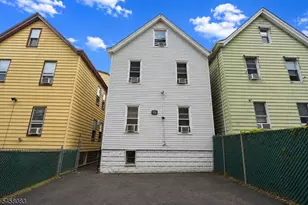 368 Howe Ave, Passaic, NJ 07055 - Photo 19