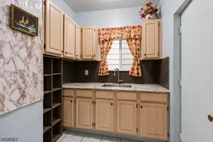 368 Howe Ave, Passaic, NJ 07055 - Photo 17