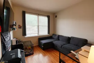 431 E 7th St, Plainfield, NJ 07060 - Photo 3