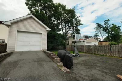 431 E 7th St, Plainfield, NJ 07060 - Photo 25