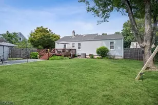 135 Cedar St, South Bound Brook Boro, NJ 08880 - Photo 25