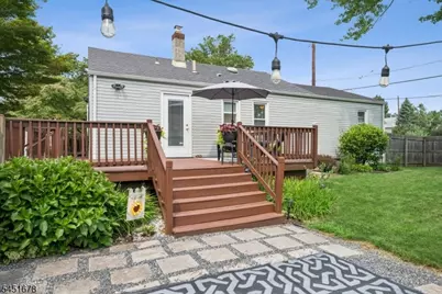 135 Cedar St, South Bound Brook Boro, NJ 08880 - Photo 21