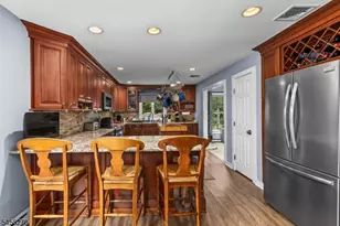 7 S Locust Lake Rd, Hope Township, NJ 07825 - Photo 9