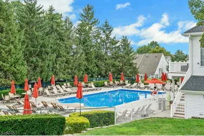132 Stratford Dr, Nutley, NJ 07110 - Photo 31