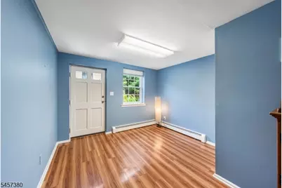 768 Springfield Ave #E7, Summit, NJ 07901 - Photo 17