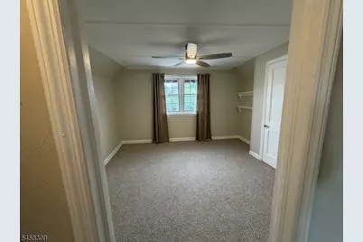 209 Boulevard, Hasbrouck Heights, NJ 07604 - Photo 11