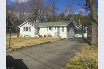 21 Cottonwood Ct, Hardyston Township, NJ 07460 - Photo 1