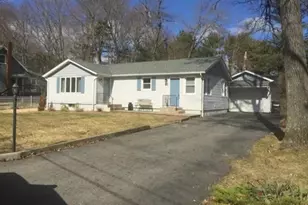 21 Cottonwood Ct, Hardyston Township, NJ 07460 - Photo 1