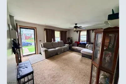 809 Rodgers Ct, Rahway, NJ 07065 - Photo 3