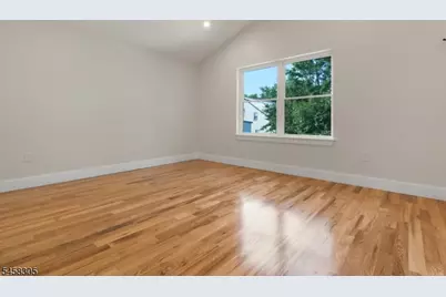57 Eckert Ave, Newark, NJ 07112 - Photo 21