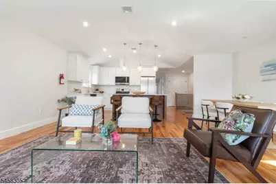 57 Eckert Ave, Newark, NJ 07112 - Photo 11