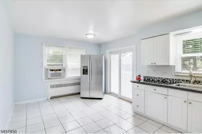 234 Aldene Rd, Roselle, NJ 07203 - Photo 5