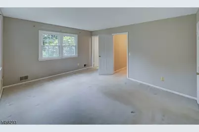 9 Amherst Ct, Clinton Township, NJ 08801 - Photo 21