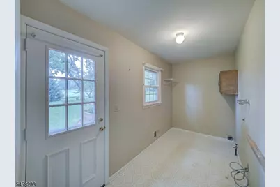 9 Amherst Ct, Clinton Township, NJ 08801 - Photo 37