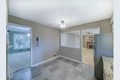 9 Amherst Ct, Clinton Township, NJ 08801 - Photo 5