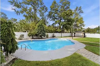 105 Osceola Ave, Middlesex, NJ 08846 - Photo 37