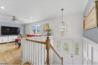 105 Osceola Ave, Middlesex, NJ 08846 - Photo 3