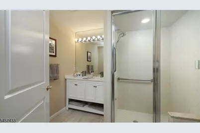 8 Downingtown Ct, Warren Township, NJ 07059 - Photo 31