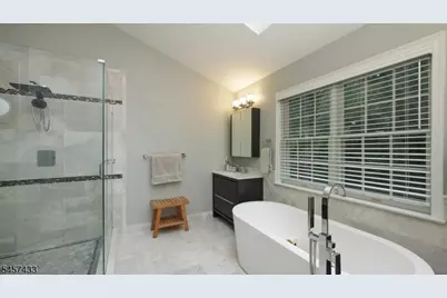 8 Downingtown Ct, Warren Township, NJ 07059 - Photo 19