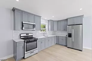 97 Cedar Hill Ave, Belleville, NJ 07109 - Photo 13