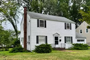 13 Wellington Rd, Livingston, NJ 07039 - Photo 1