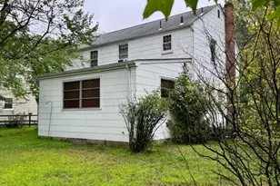 13 Wellington Rd, Livingston, NJ 07039 - Photo 3