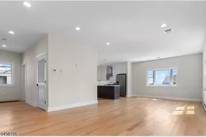382 5th Ave, Paterson, NJ 07514 - Photo 5