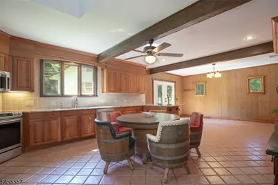28 Laketop Dr, Hampton Township, NJ 07860 - Photo 5