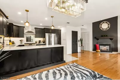 4 Di Donna Ct #4, Clifton, NJ 07013 - Photo 9