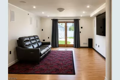 24 Park Ave, Wanaque, NJ 07420 - Photo 7