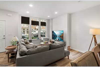 7 Sternadori Rd #7, Somerville, NJ 08876 - Photo 5