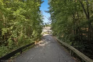 34 Longview Ln, Vernon Twp., NJ 07419 - Photo 39