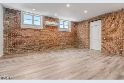 7 Moran Street #B, Newton, NJ 07860 - Photo 3