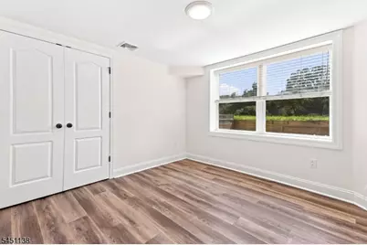 539 Logan Dr, Roxbury Township, NJ 07850 - Photo 13