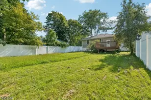 539 Logan Dr, Roxbury Township, NJ 07850 - Photo 17