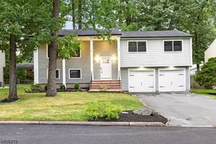 247 Farragut Rd, North Plainfield, NJ 07062 - Photo 1