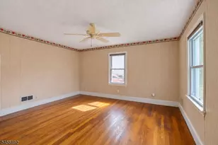 25 Monroe St, Somerville, NJ 08876 - Photo 11