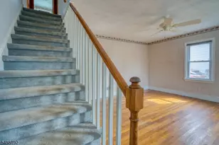 25 Monroe St, Somerville, NJ 08876 - Photo 9