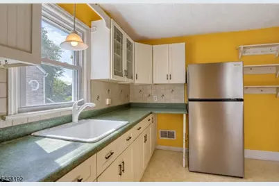 25 Monroe St, Somerville, NJ 08876 - Photo 15