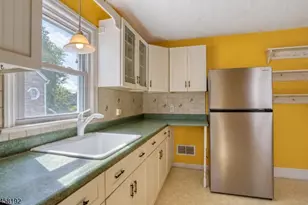 25 Monroe St, Somerville, NJ 08876 - Photo 15