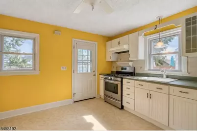 25 Monroe St, Somerville, NJ 08876 - Photo 13