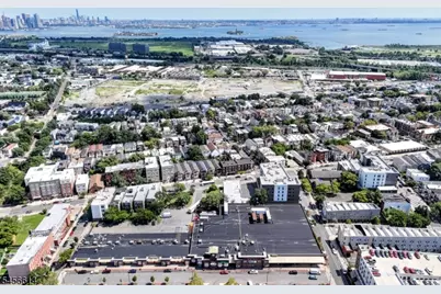 188 Carteret Ave, Jersey City, NJ 07305 - Photo 3