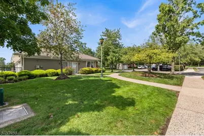 353 Cynthia Ln, Bridgewater, NJ 08807 - Photo 31