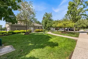 353 Cynthia Ln, Bridgewater, NJ 08807 - Photo 31