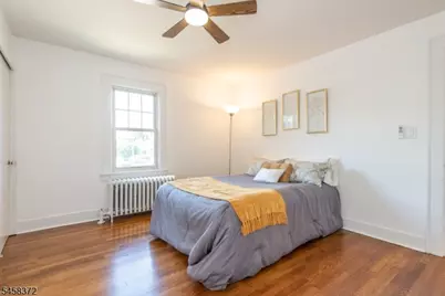 1118 Van Houten Ave, Clifton, NJ 07013 - Photo 15