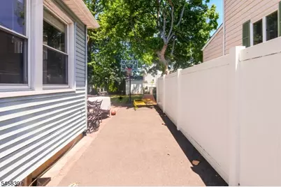 330 Simons Ave, Hackensack, NJ 07601 - Photo 7